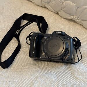 Canon PowerShot S3 IS 6.0 Mega Pixels